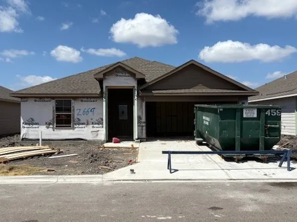 2669 Eltonne Garden Dr, Corpus Christi, TX 78415