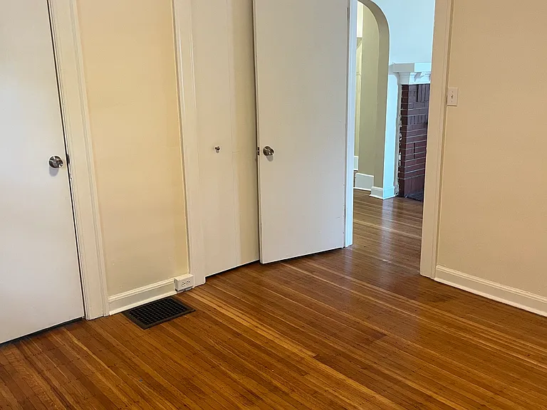 5219 Carrollton Ave — Photo 12