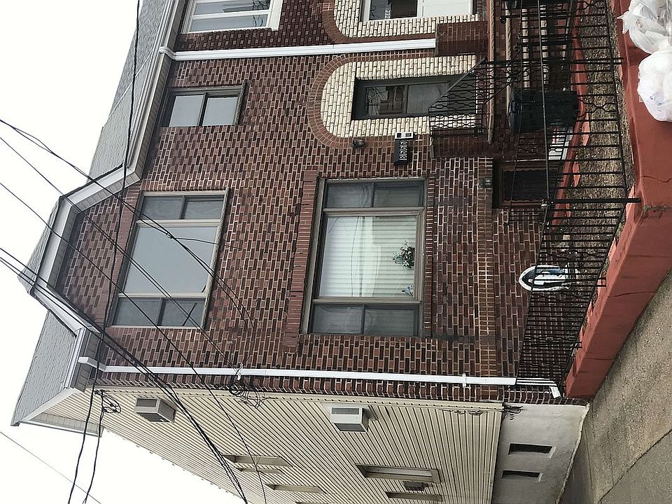 1st image of 8666 15th Ave Floor 1