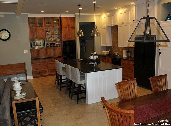 5th image of 26745 Timberline Dr