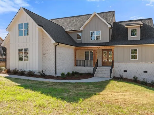 1385 Ashfield Dr, Lewisville, NC 27023