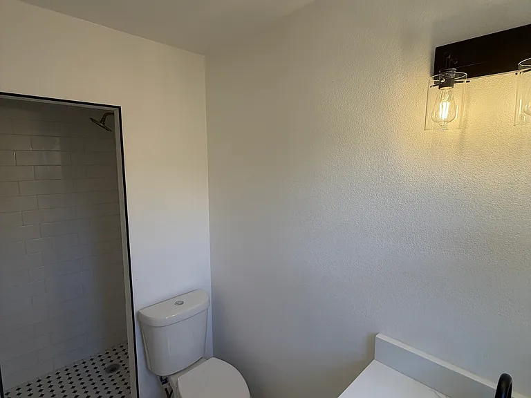 1717 S Washington Ave — Photo 11