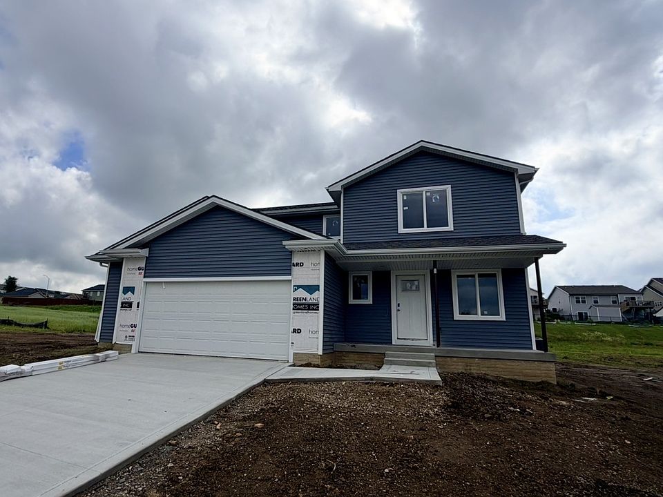 1st image of 212 Canyon Dr