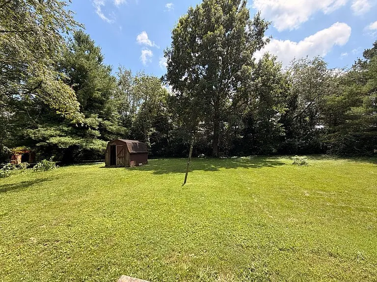 314 Walters Ln #B — Photo 21