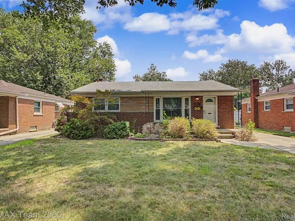 8350 N Evangeline St, Dearborn Heights, MI 48127