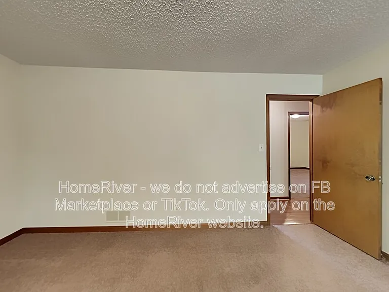 2551 Hunton Ct NE — Photo 12