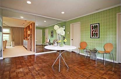 3rd image of 635 Mountain Dr