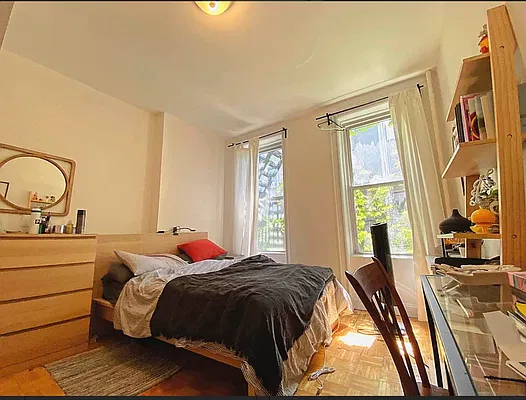 Rented by Corcoran | media 22