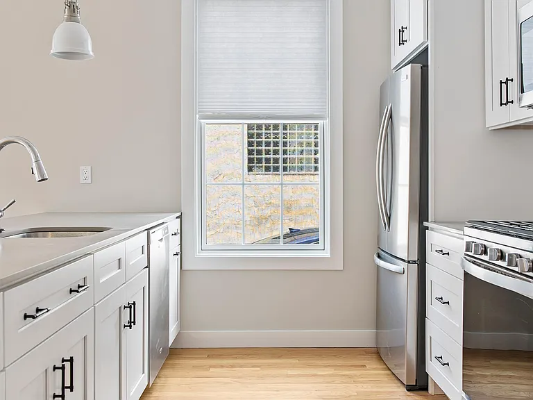 180 Norfolk Ave #1 — Photo 2