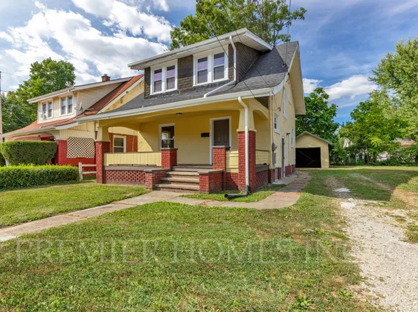 2207 4th St NE, Canton, OH 44704