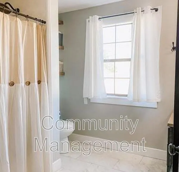 11362 Cloverleaf Dr — Photo 11