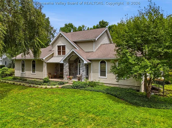 4600 Staunton Ave SE, Charleston, WV 25304