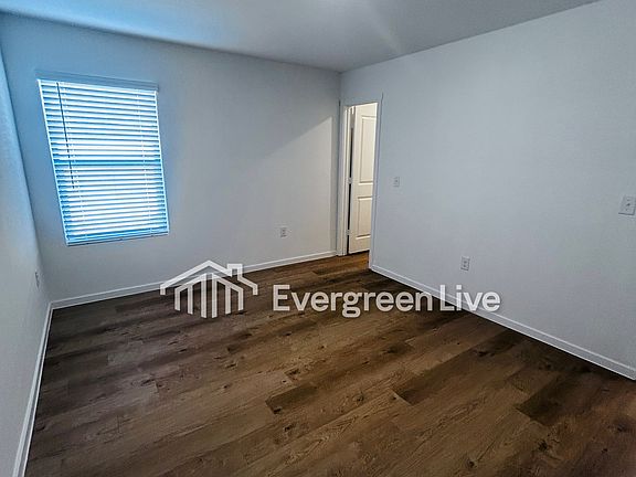 5th image of 10375 Buffalo St