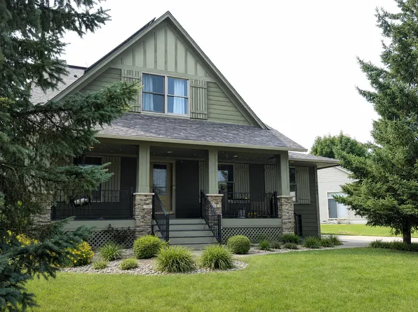 1501 Cannon Valley Dr, Northfield, MN 55057