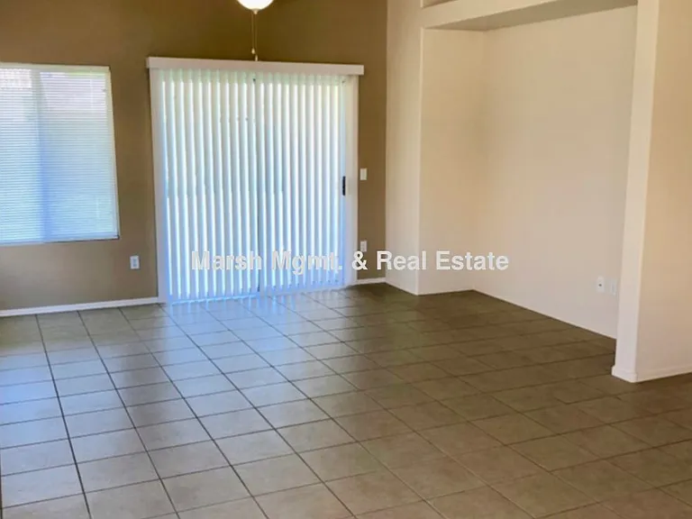 2791 E Terrace Ave — Photo 10