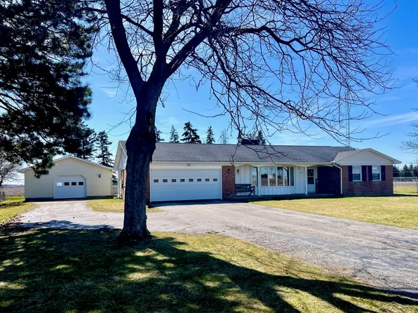 4925 Freeland Rd, Saginaw, MI 48604