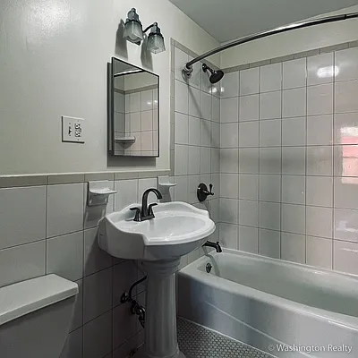 Rented by Washington Realty Corp. | media 14