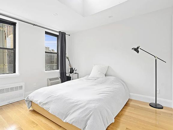 3rd image of 1628 2nd Ave APT 6B