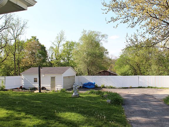 Two Car Garage