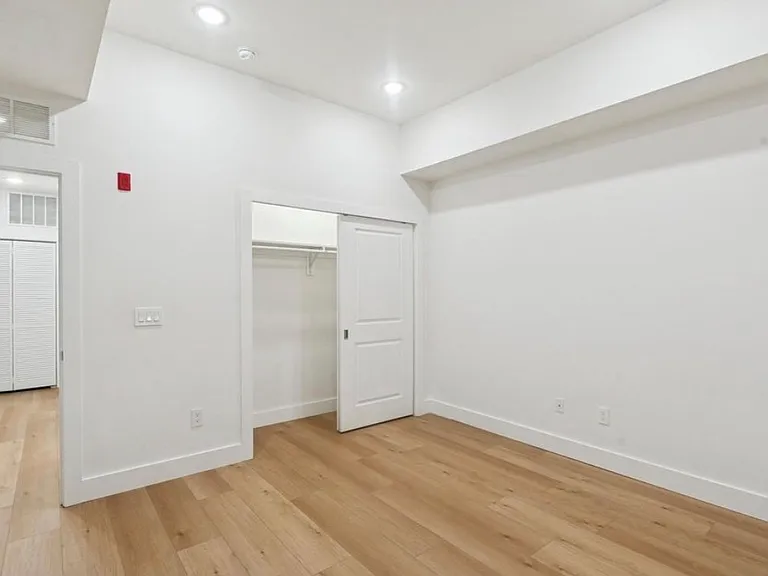 518 W Montgomery Ave #5 — Photo 14
