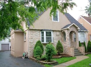 10045 Schiller Blvd, Franklin Park, IL 60131