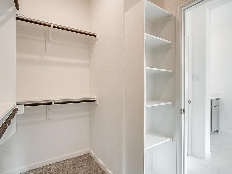 9344 Buckeye Bnd — Photo 40