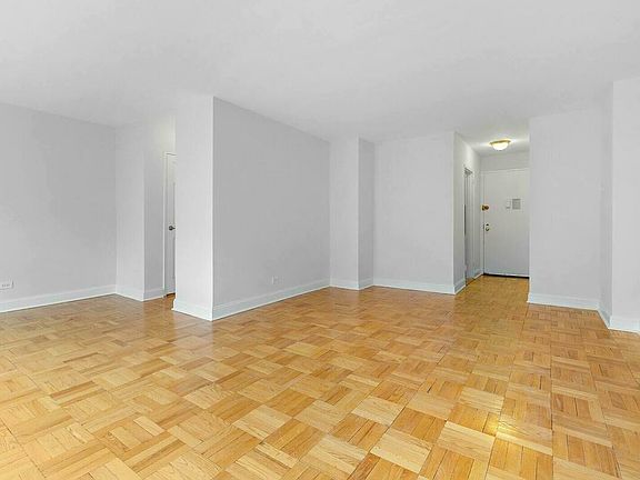 5th image of 200 E 15th St APT 5K