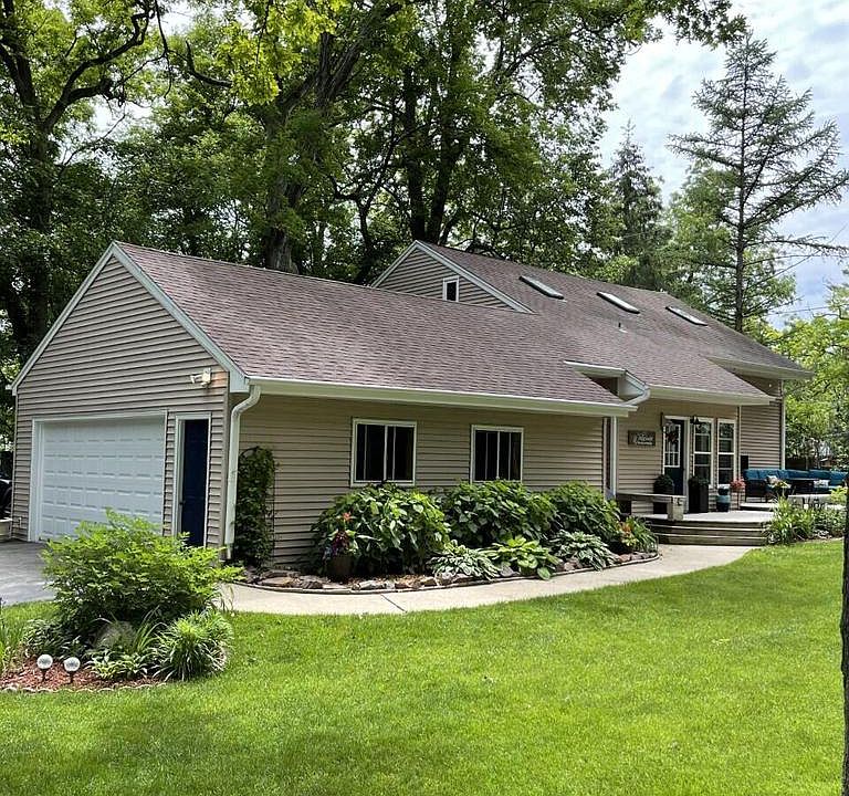 W839 Miramar Rd, East Troy, WI 53120 Zillow