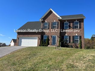 2080 Lawson Ln, Vinton, VA 24179