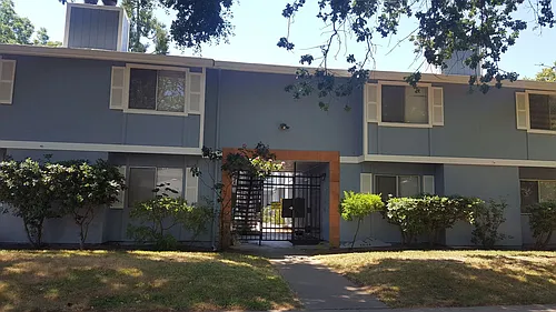 1814 V St Photo 1