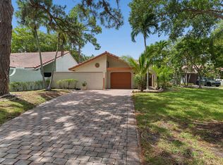 2100 NW 16th St, Delray Beach, FL 33445