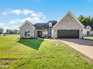 15 Engel Cv, Jackson, TN 38305