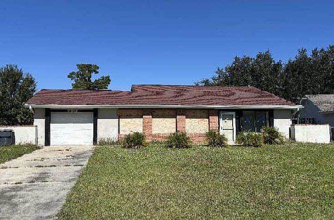 1st image of 703 Fore Ln