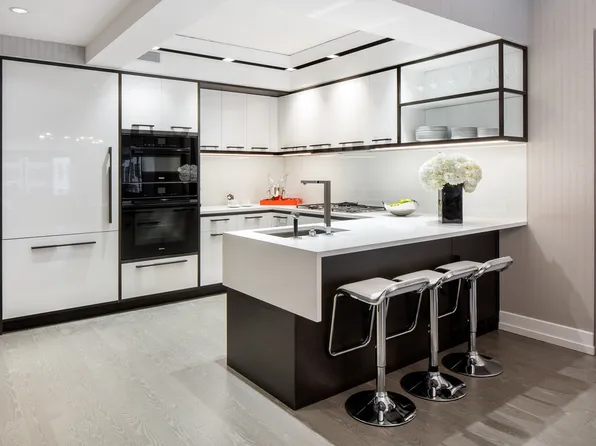 70 Charlton Street image 1 of 16