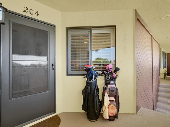 6901 SE Constitution Boulevard #204, Hobe Sound, FL 33455