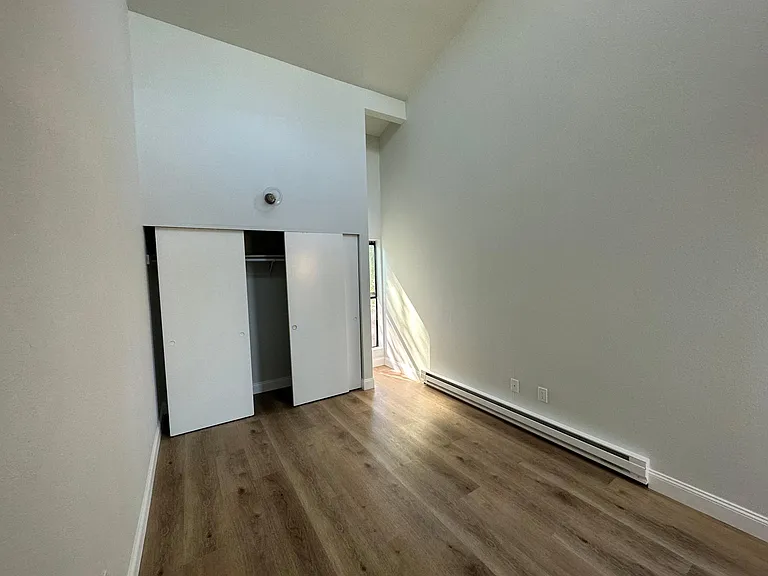1139 17th Ave #7 — Photo 11