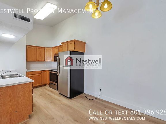 3rd image of 1329 W 1520 N