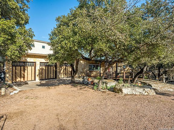 3rd image of 903 bumelia