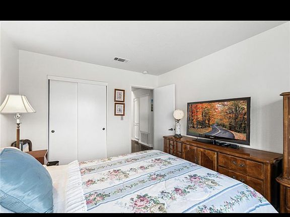 3rd image of 2100 W Avenue K15