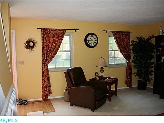 4th image of 7659 Kelvinway Dr