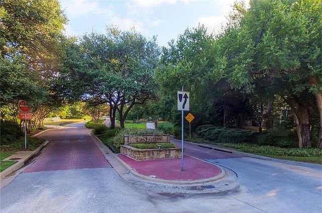 1st image of 705 Las Lomas Dr