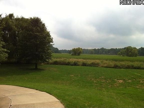 4th image of 5872 Laurawood Ln