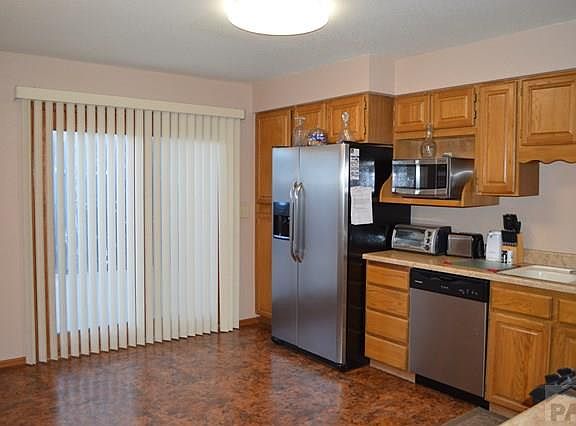 4th image of 3 Windbridge Ln