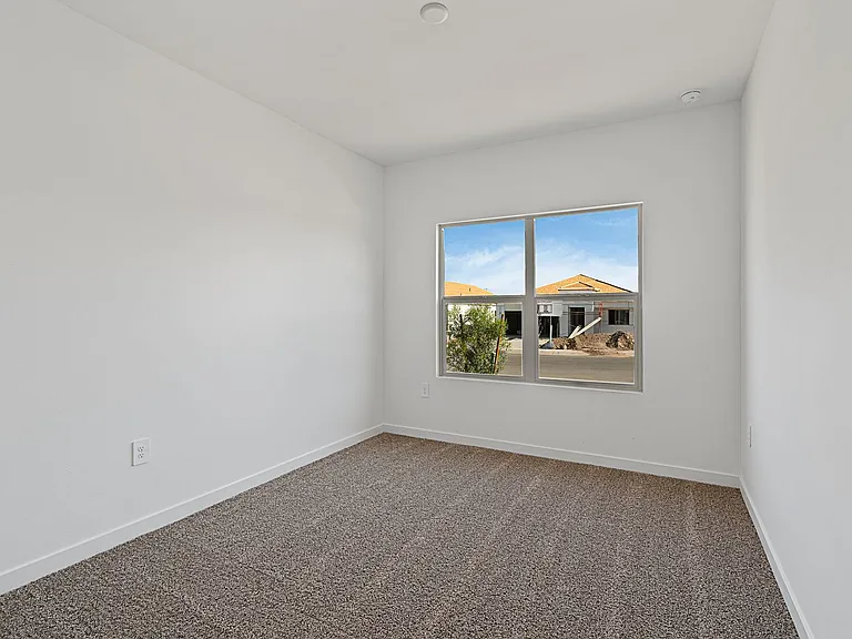 12417 W Old Farm Dr — Photo 29