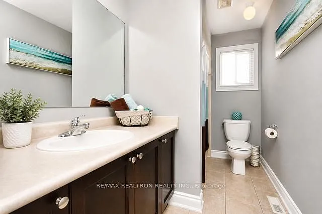 100 Sun King Cres — Photo 15
