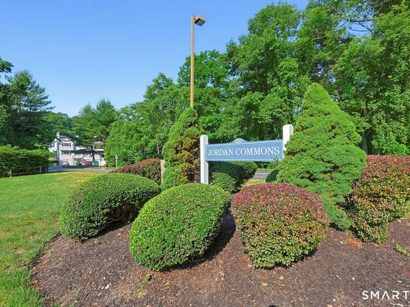 310 Boston Post Road #46, Waterford, CT 06385