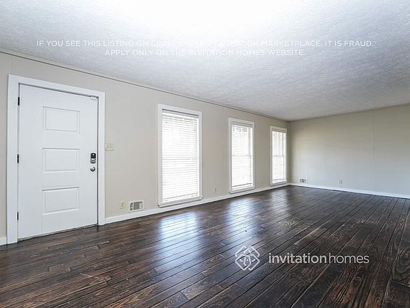 4th image of 2395 Springdale Dr
