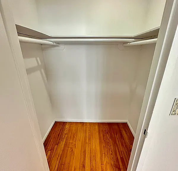 121 E 12th St #3-H — Photo 5