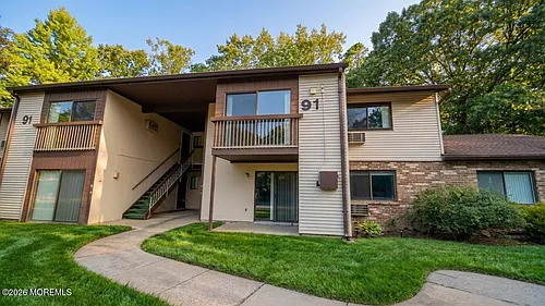 91 Arrowood Rd #D Photo 1