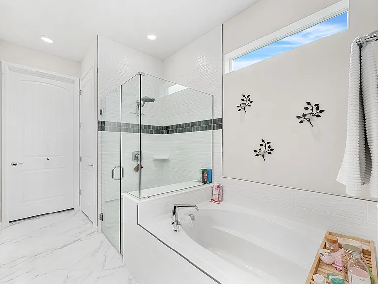 8920 Shoreline Ave — Photo 6